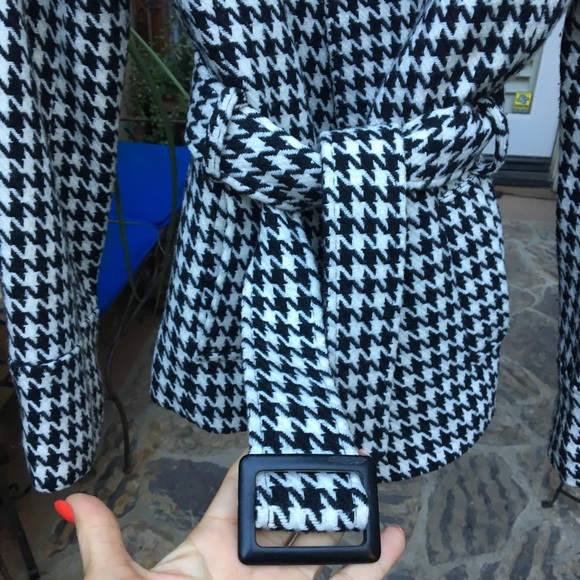 πΊππΊ Stunning Black & White Wool Coat - Picture 4 of 8